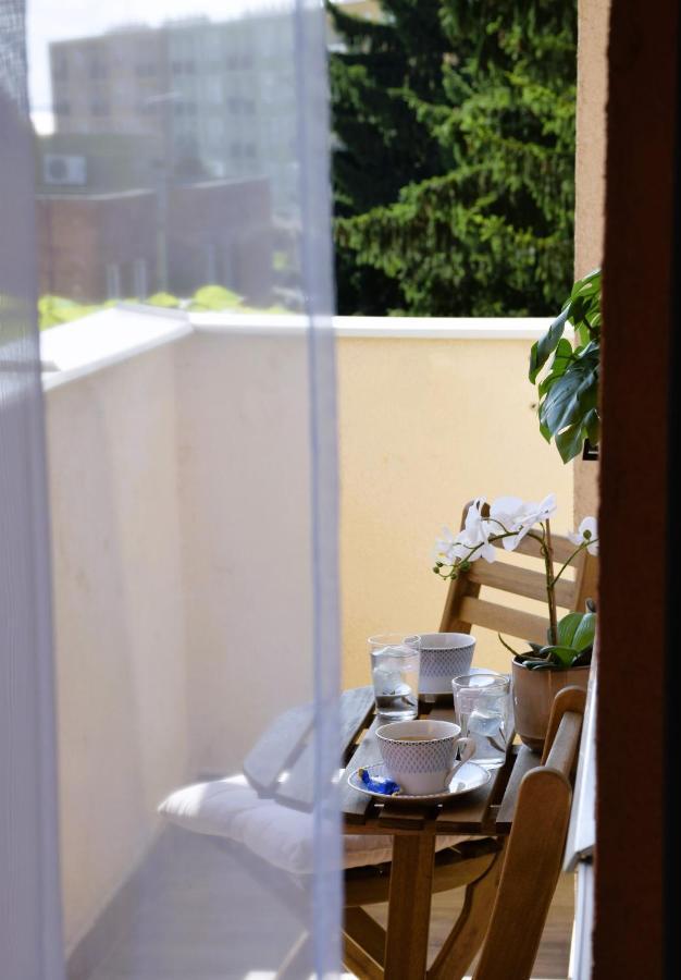 Shine Apartman Szentgotthárd Екстериор снимка