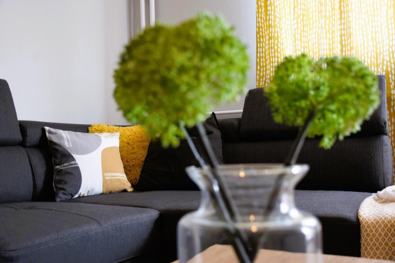 Shine Apartman Szentgotthárd Екстериор снимка